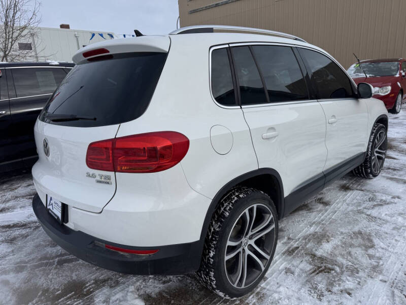 2013 Volkswagen Tiguan S 4Motion