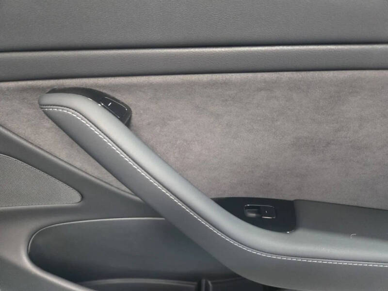2018 Tesla Model 3 Mid Range