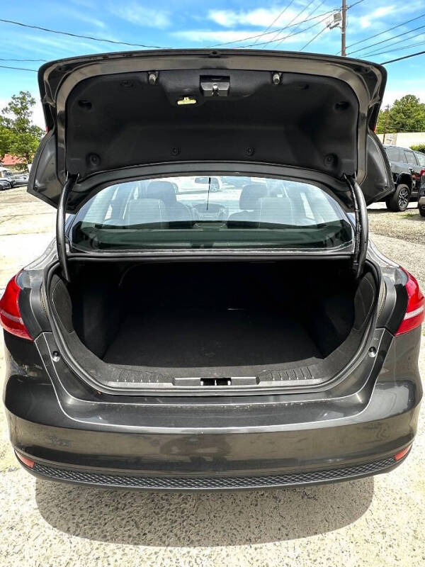 2017 Ford Focus SE