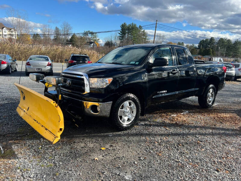 2013 Toyota Tundra Tundra Grade's photo