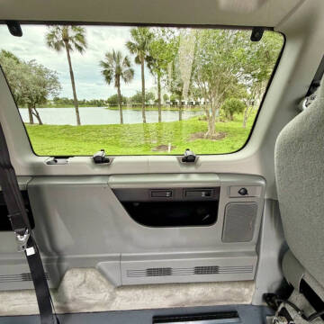 2011 Ford E-350