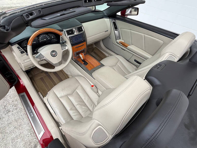 2006 Cadillac XLR