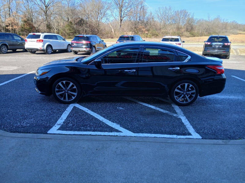 2016 Nissan Altima 2.5 SR