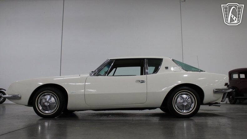 1964 Studebaker Avanti