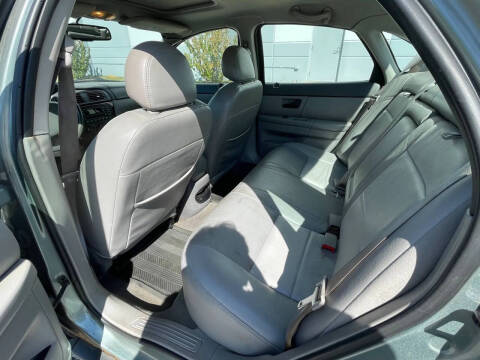 2006 Ford Taurus SEL