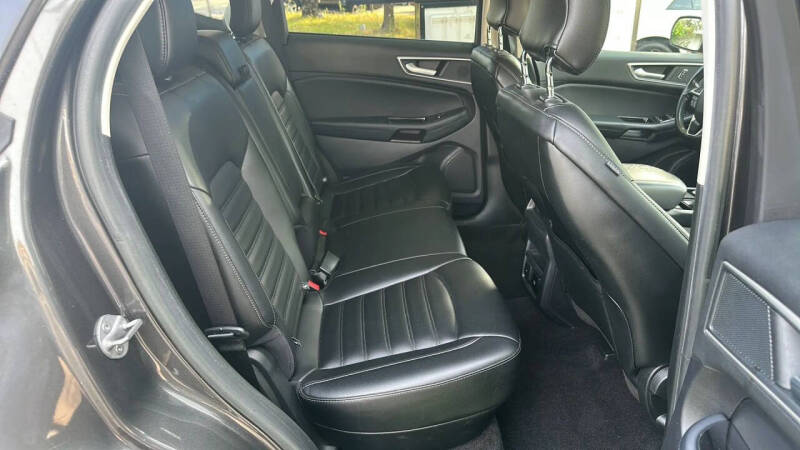 2019 Ford Edge SEL