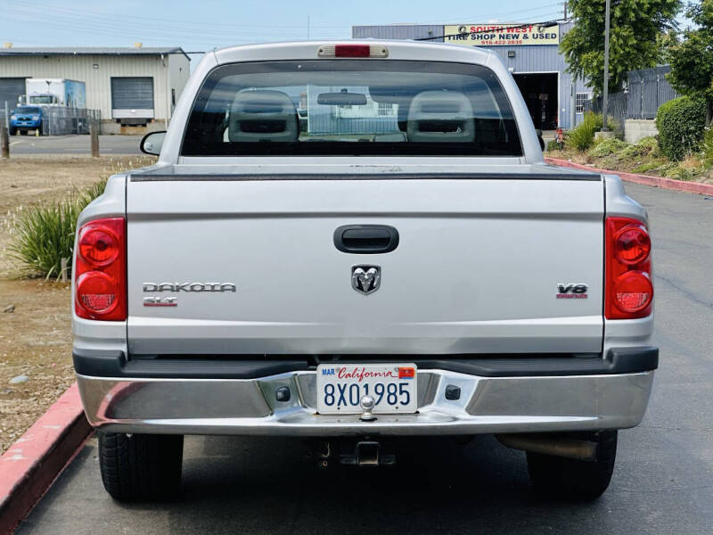 2006 Dodge Dakota SLT