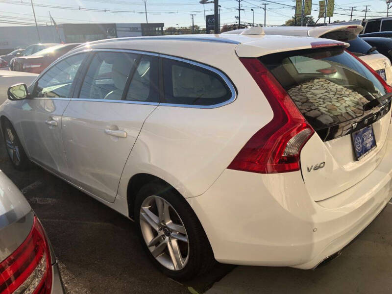 2015 Volvo V60 T5 Drive-E Premier