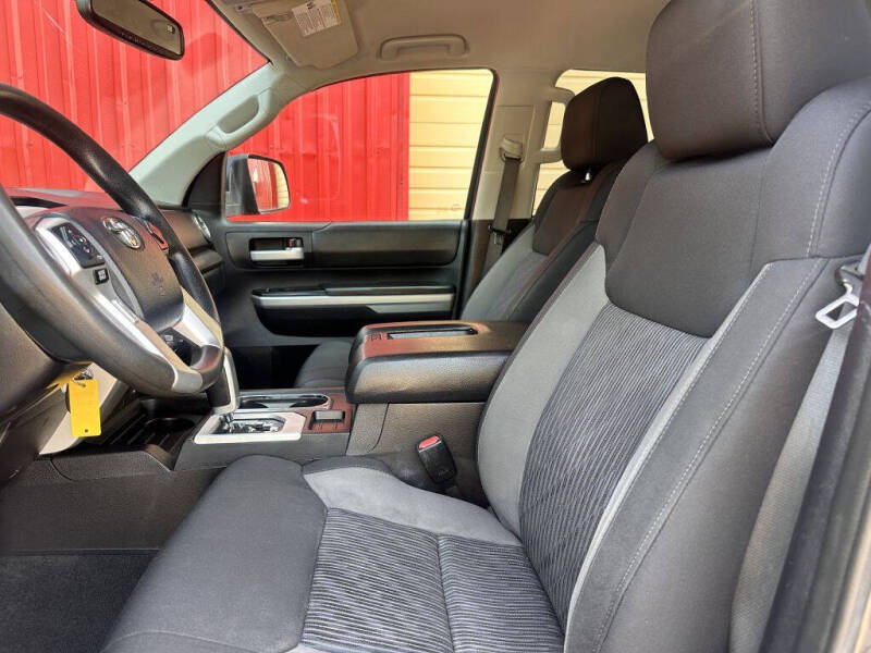 2014 Toyota Tundra SR5