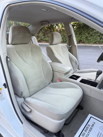 2009 Toyota Camry LE