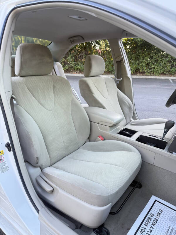 2009 Toyota Camry LE