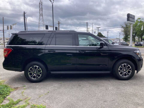 2024 Ford Expedition MAX XLT