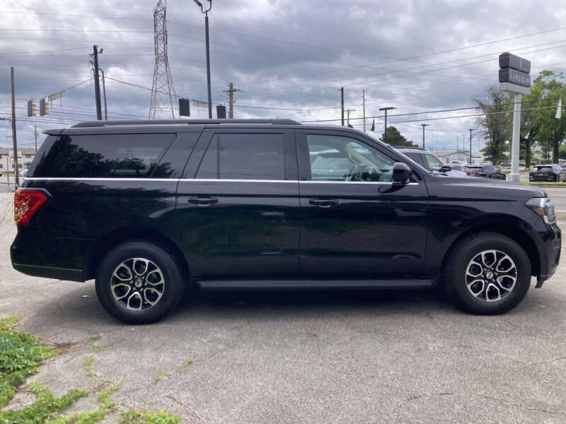 2024 Ford Expedition MAX XLT