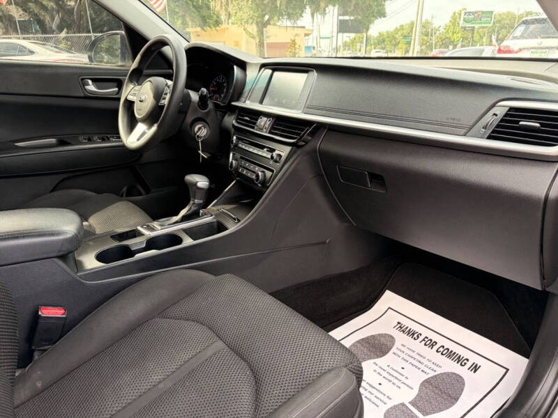 2019 Kia Optima LX