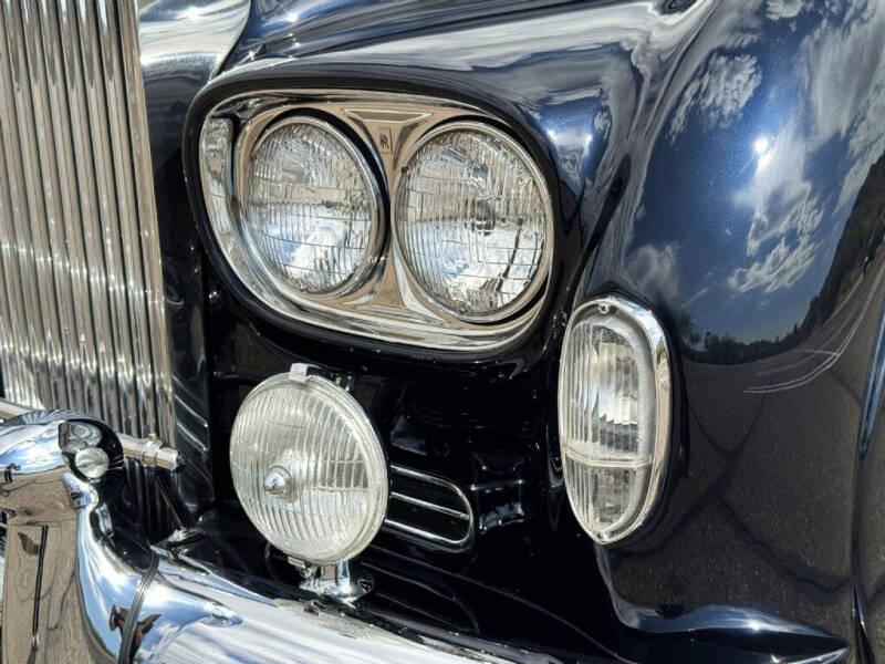 1965 Rolls-Royce Silver Cloud III Flying Spur