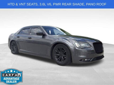 2016 Chrysler 300 C