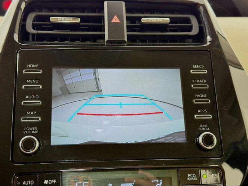 2020 Toyota Prius LE