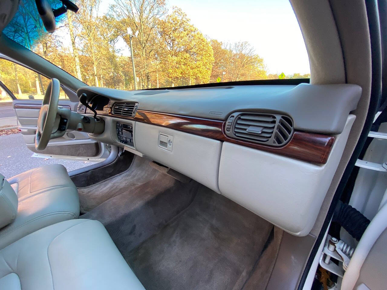 1998 Cadillac DeVille for sale at Vintage Motors USA in Roselle, NJ