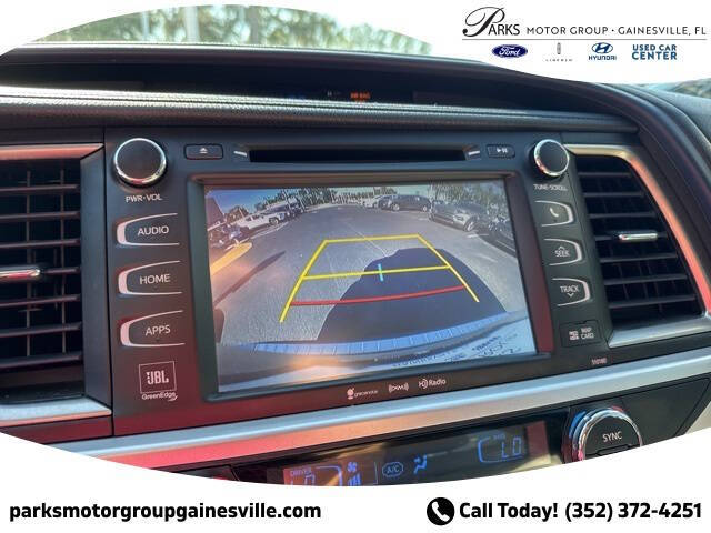 2017 Toyota Highlander Limited