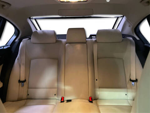 2012 BMW 7 Series 740i