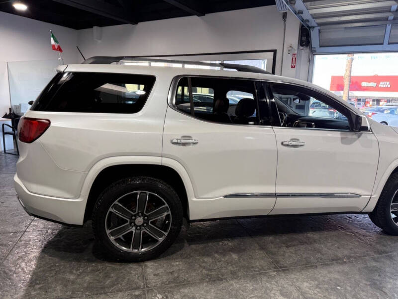 2018 GMC Acadia Denali