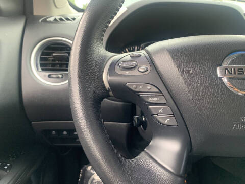 2014 Nissan Pathfinder Platinum