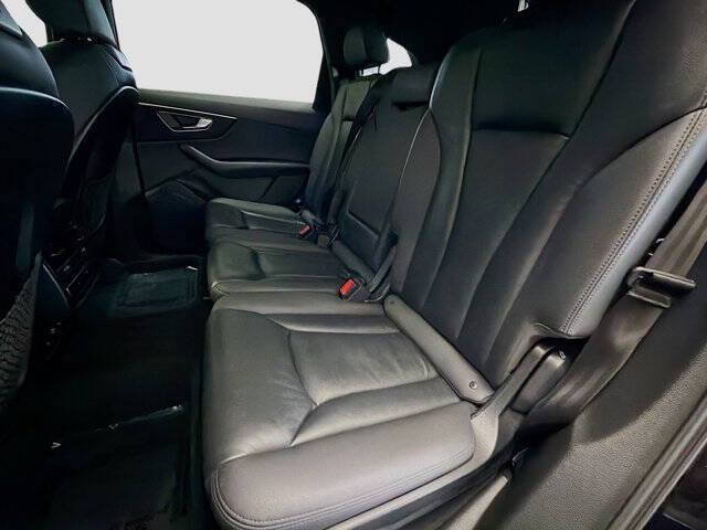 2021 Audi Q7 quattro Premium 55 TFSI