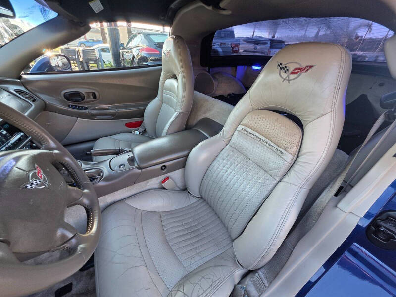 2004 Chevrolet Corvette