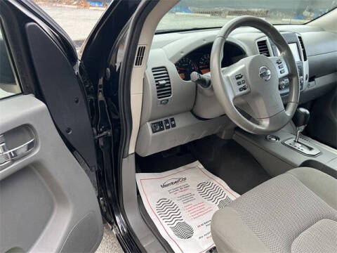 2021 Nissan Frontier SV