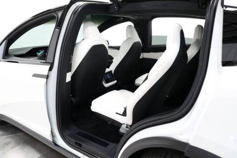2022 Tesla Model X Plaid