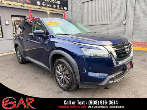 2022 Nissan Pathfinder SV