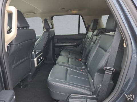 2023 Ford Expedition XLT