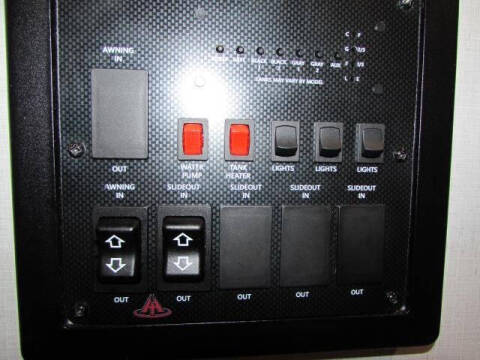 2025 Forest River F320 VIEW