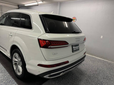 2023 Audi Q7 quattro Premium Plus 55 TFSI