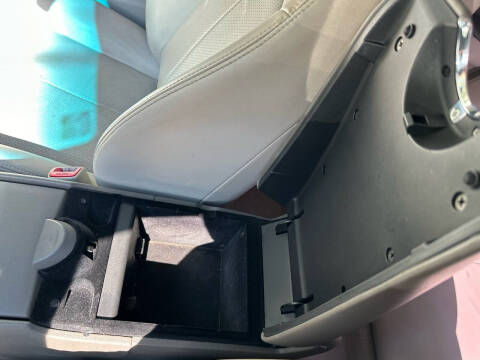 2013 Infiniti G37 Sedan x