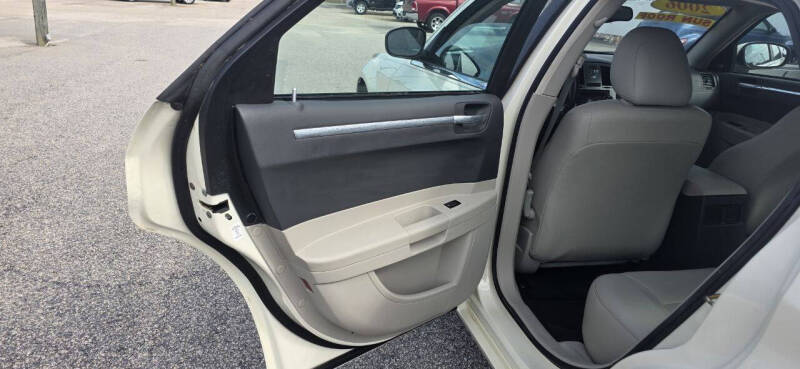 2006 Chrysler 300 Limited
