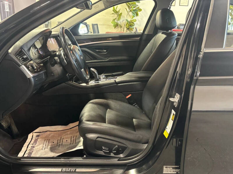 2016 BMW 5 Series 535i