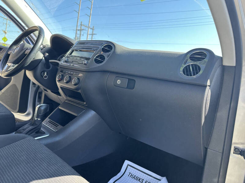 2014 Volkswagen Tiguan S