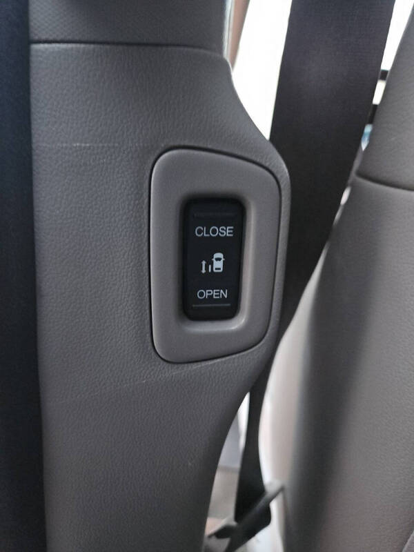 2013 Honda Odyssey EX-L w/DVD