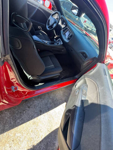 2022 Dodge Challenger SXT