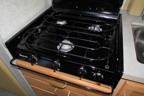 2001 Winnebago Rialta