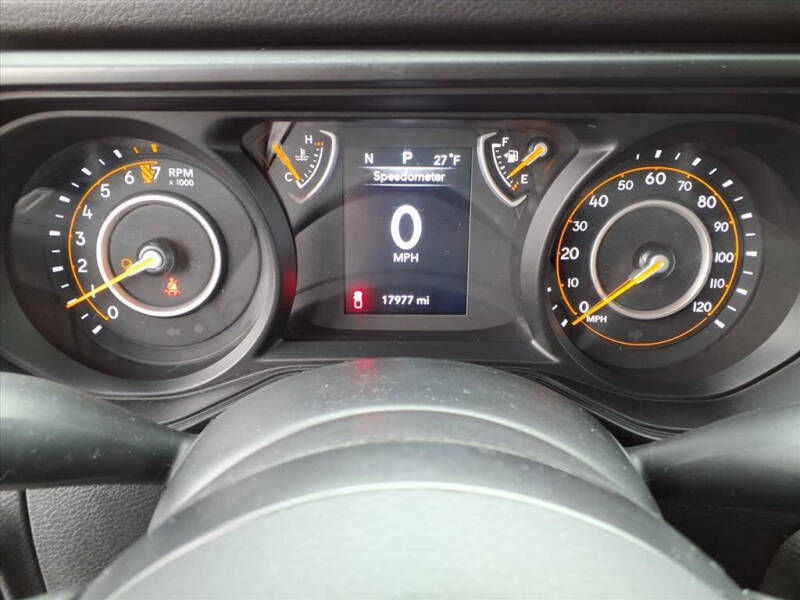 2024 Jeep Gladiator NightHawk