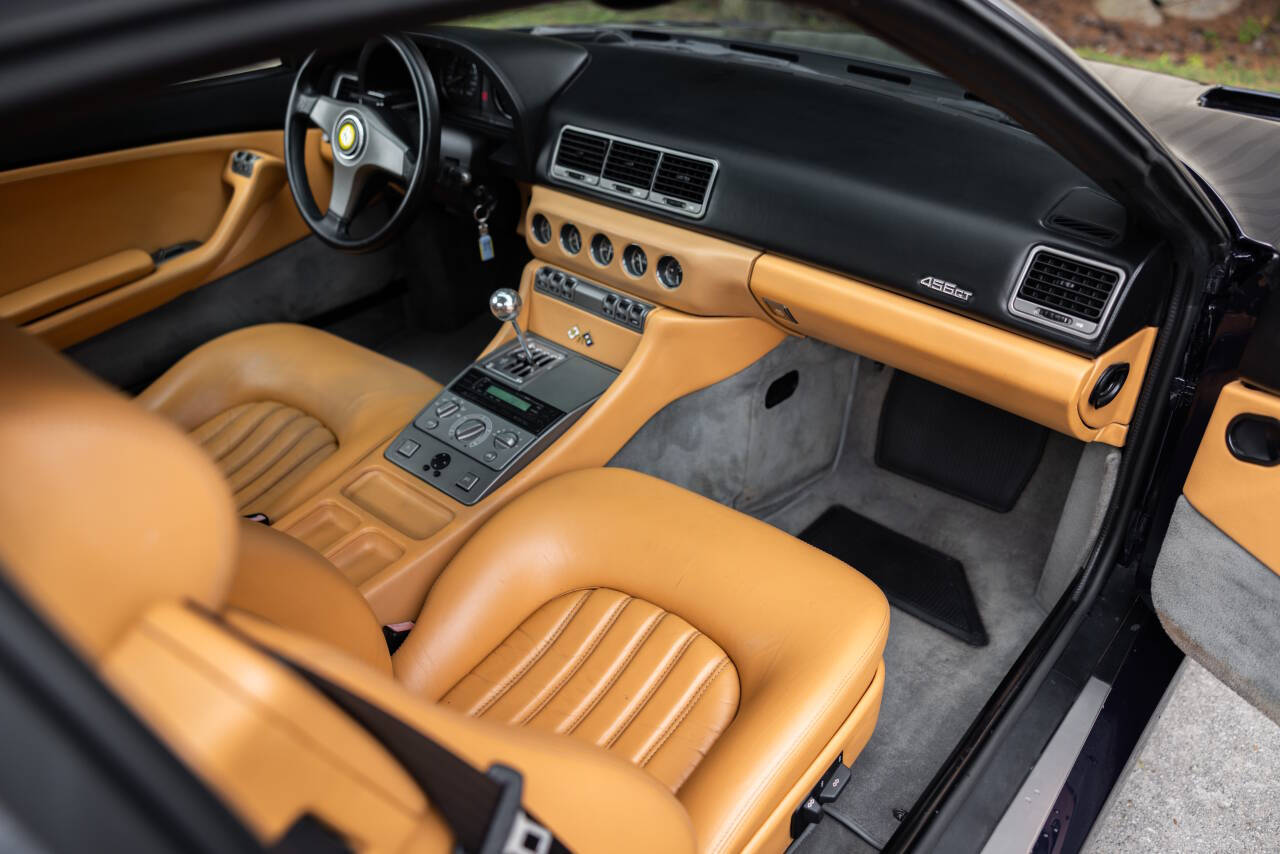 1996 Ferrari 456M 32