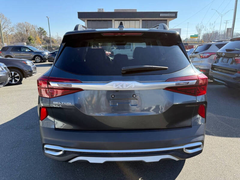 2022 Kia Seltos Nightfall