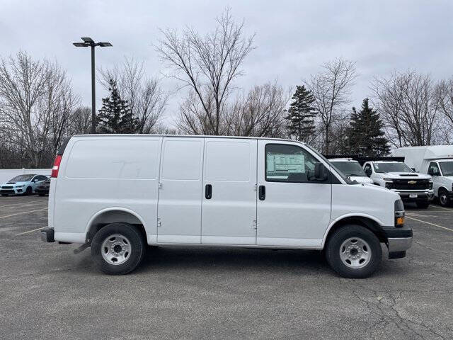 2026 Chevrolet Express 2500
