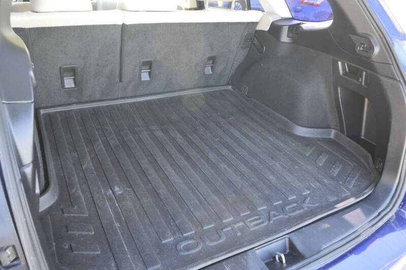 2015 Subaru Outback 2.5i