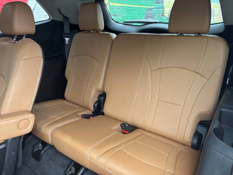 2019 Buick Enclave Essence