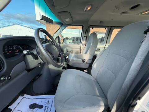 2007 Ford E-Series E-350 SD XLT