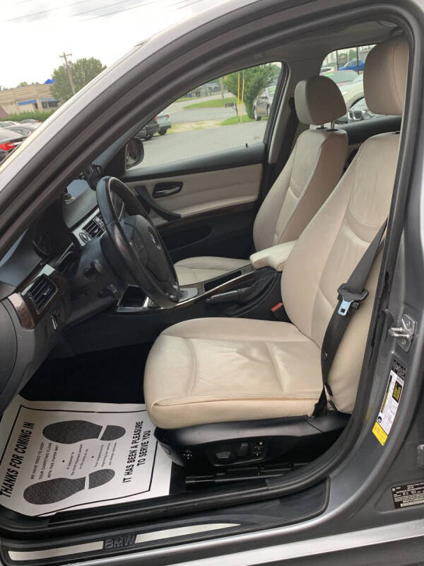 2011 BMW 3 Series 328i