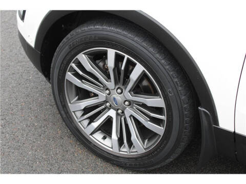 2017 Ford Explorer Platinum